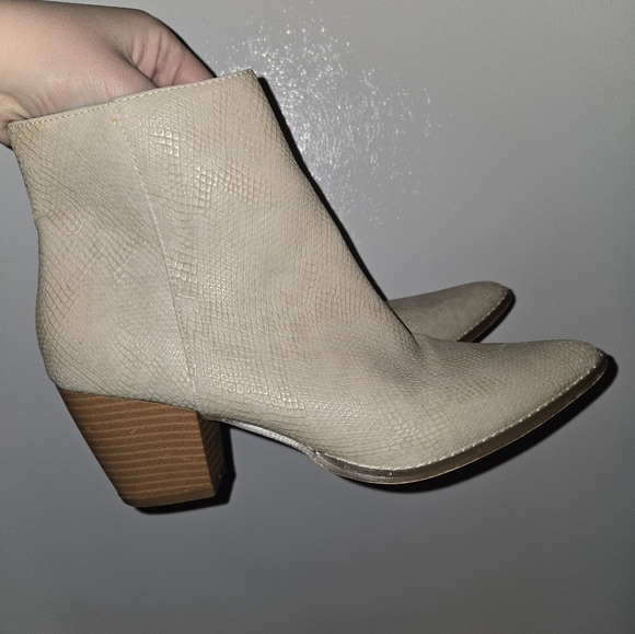 Coconuts by Matisse Vegan Snake Skin Going West Zip Up Heeled Bootie Boots - Picture 1 of 16